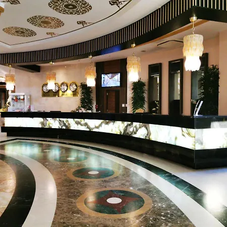 Crown Palace Ultra 5*