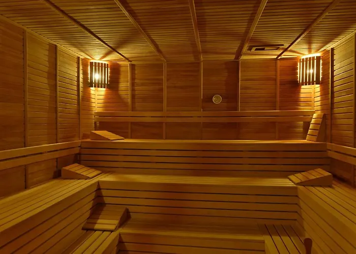 Crown Palace Ultra 5* Σιντέ