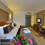 Crown Palace Ultra Ξενοδοχείο 5*