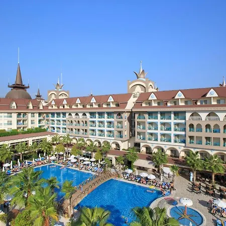 Hotel Crown Palace Ultra