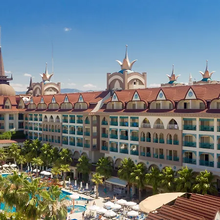 Crown Palace Ultra Hotel 5*