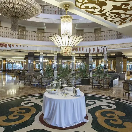 Hotel Crown Palace Ultra Side
