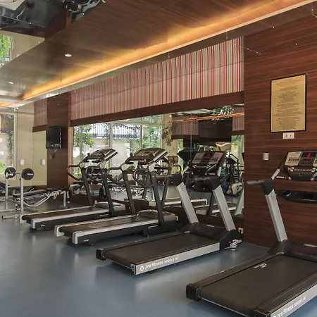 ホテル Crown Palace Ultra 5*