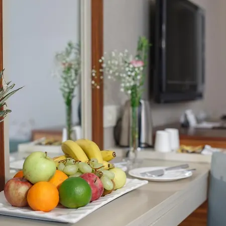 ホテル Crown Palace Ultra シダ