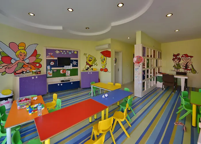 Crown Palace Ultra 5*