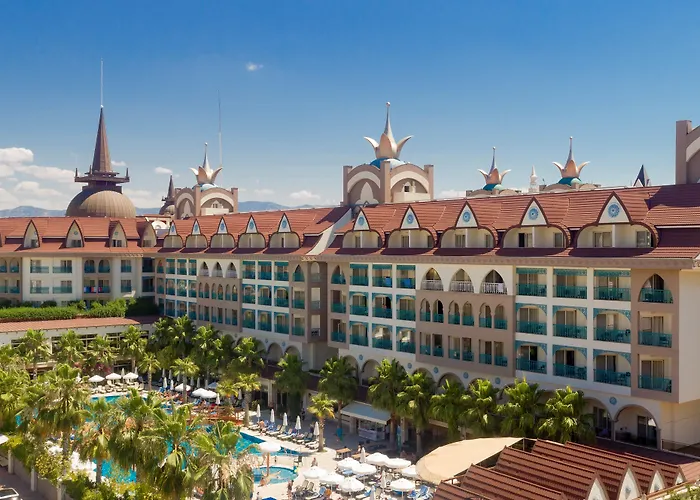 Crown Palace Ultra Hotel 5*