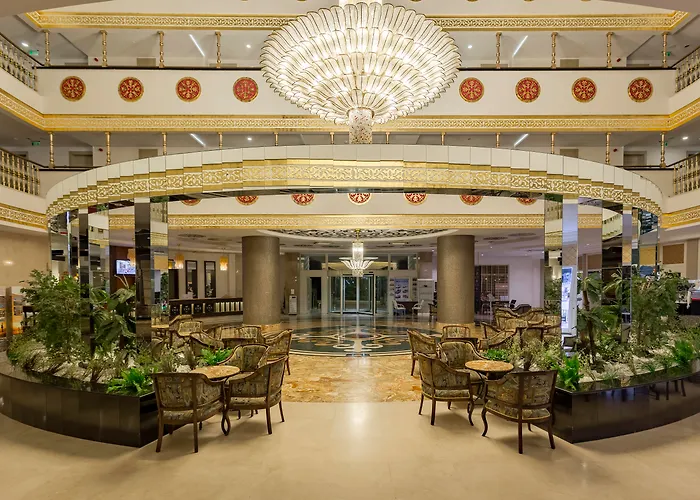 Hotel Crown Palace Ultra