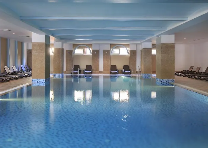 Hotel Crown Palace Ultra 5*