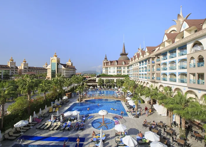 Hotel Crown Palace Ultra Side