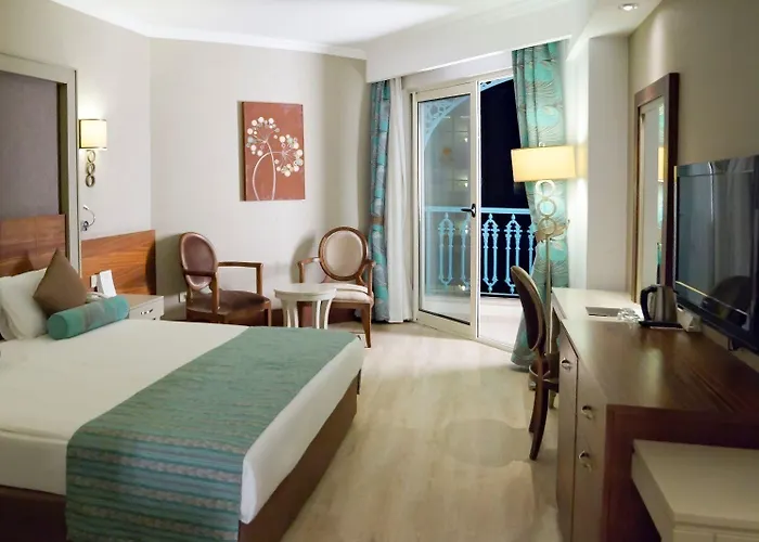 Crown Palace Ultra 酒店 锡德