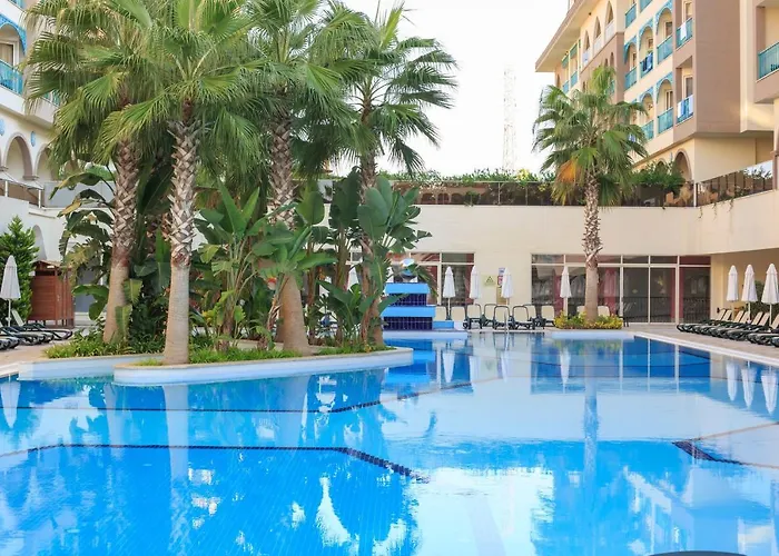 Hotel Crown Palace Ultra