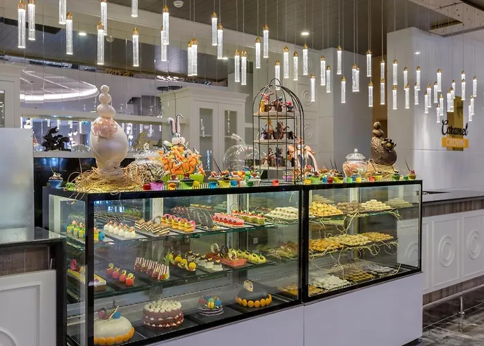 Hotel Crown Palace Ultra 5*