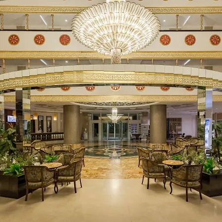 Hotell Crown Palace Ultra