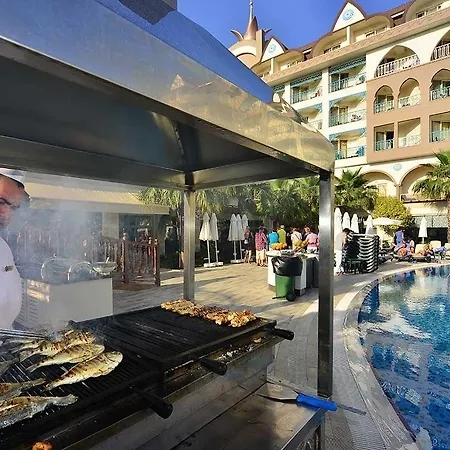 Crown Palace Ultra Side