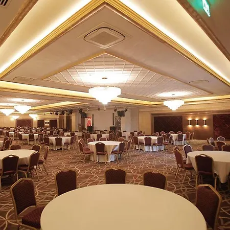 Otel Crown Palace Ultra 5*
