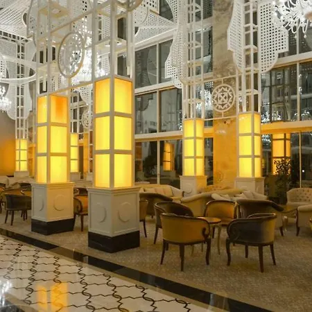 Crown Palace Ultra Otel
